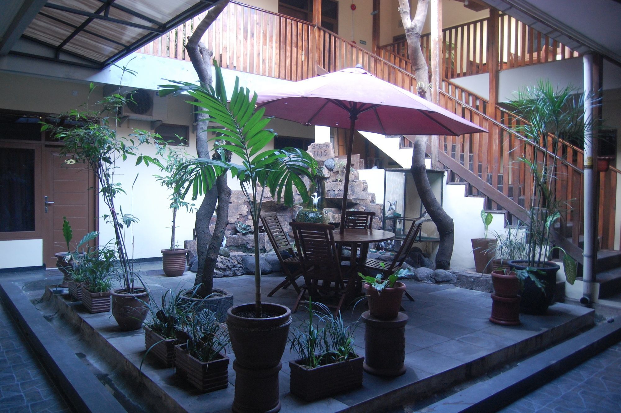Sagan Huis Hotel Yogyakarta Exterior foto